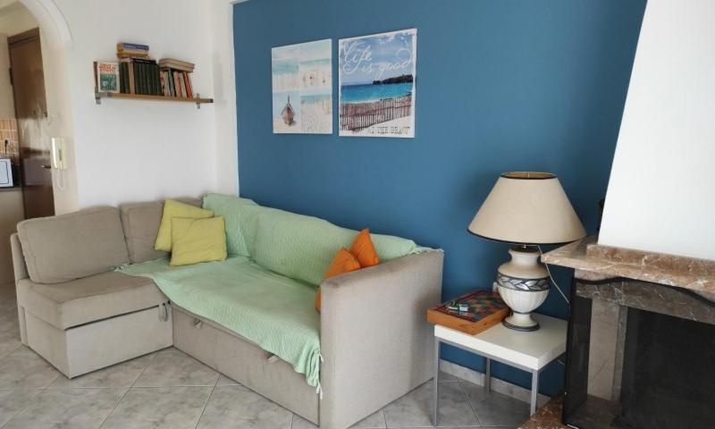 Dimar1 Seaside Apartment Paralia Dionysiou Esterno foto