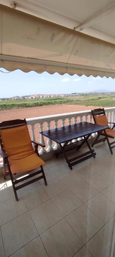 Dimar1 Seaside Apartment Paralia Dionysiou Esterno foto