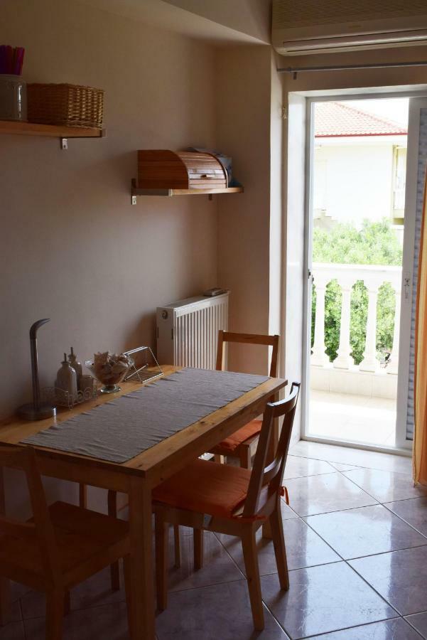 Dimar1 Seaside Apartment Paralia Dionysiou Esterno foto