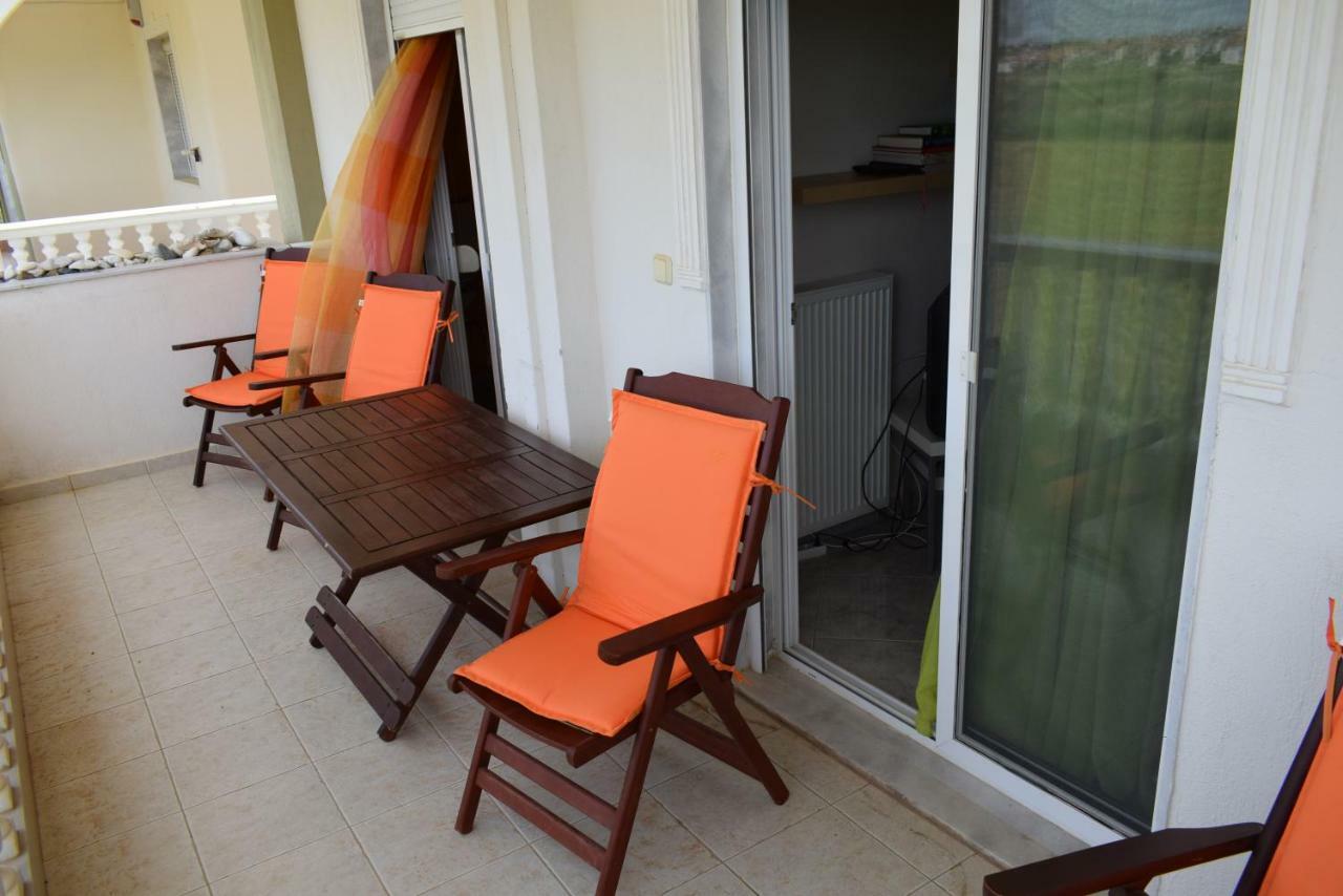 Dimar1 Seaside Apartment Paralia Dionysiou Esterno foto